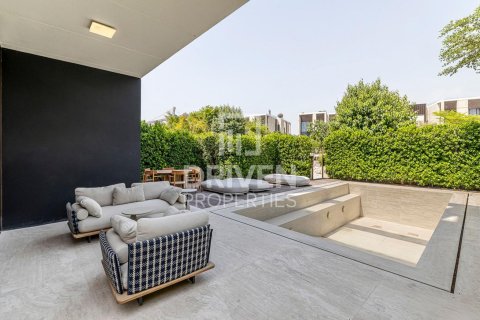 Villa in Jumeirah Bay Island, Jumeirah, Dubai 5 bedrooms, 468.51 sq.m. № 127909 - photo 7