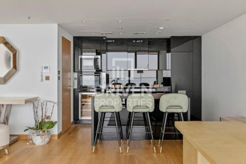 Снять в аренду квартиру в Jumeirah Bay Island, Джумейра, Дубай: 1 спальня, 150.41м², № 127915 - фото 11