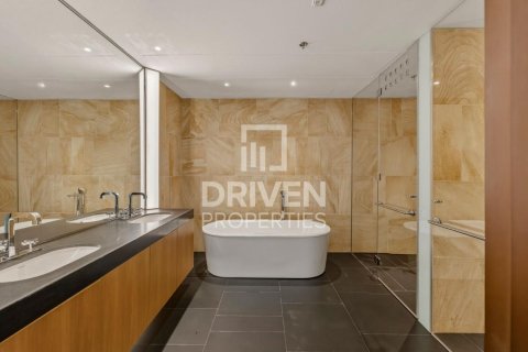 Снять в аренду квартиру в Jumeirah Bay Island, Джумейра, Дубай: 1 спальня, 150.41м², № 127915 - фото 22