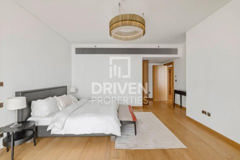 Снять в аренду квартиру в Jumeirah Bay Island, Джумейра, Дубай: 1 спальня, 150.41м², № 127915 - фото 20