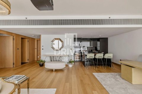 Снять в аренду квартиру в Jumeirah Bay Island, Джумейра, Дубай: 1 спальня, 150.41м², № 127915 - фото 7