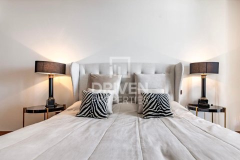 Apartment in Jumeirah Bay Island, Jumeirah, Dubai 2 bedrooms, 208.57 sq.m. № 127910 - photo 11