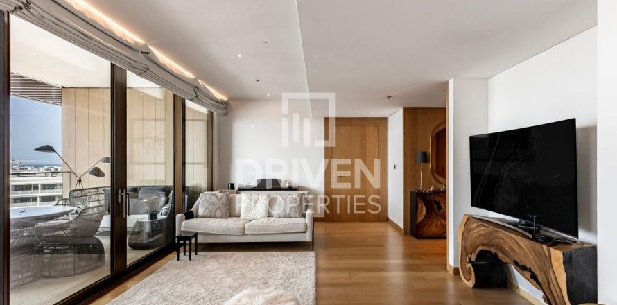 Apartment in Jumeirah Bay Island, Jumeirah, Dubai 2 bedrooms, 208.57 sq.m. № 127910