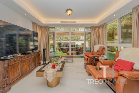 Villa in The Springs, Dubai 3 bedrooms, 293 sq.m. № 16784 - photo 5