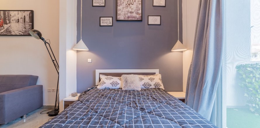 Квартира в Джумейра Вилладж Серкл, Дубай, 3 спальни, 174м², № 62823