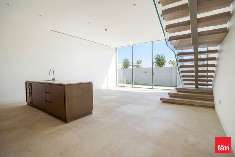 Townhouse in Dubai 3 bedrooms, 348.1 sq.m. № 109471 - photo 8