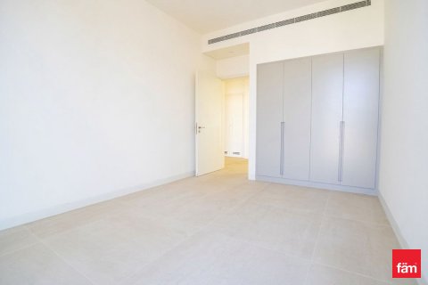 Townhouse in Dubai 3 bedrooms, 348.1 sq.m. № 109471 - photo 15
