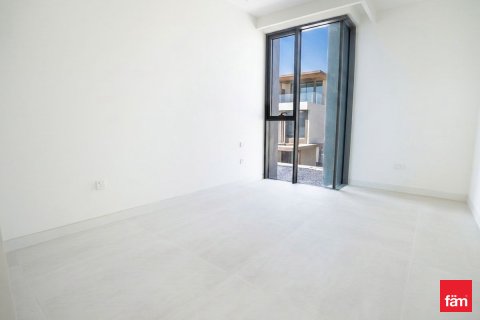 Townhouse in Dubai 3 bedrooms, 348.1 sq.m. № 109471 - photo 4