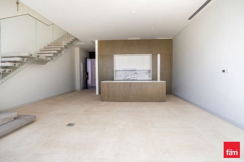 Townhouse in Dubai 3 bedrooms, 348.1 sq.m. № 109471 - photo 6