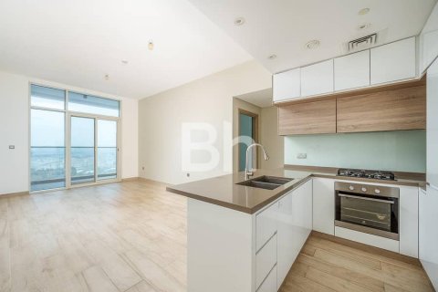 Apartamento en Dubai Marina, Dubai, 1 dormitorio, 66 m², № 21515 - foto 1