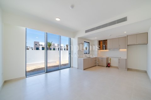 Villa en Arabian Ranches 3, Dubai, 3 dormitorios, 144.83577700 m², № 115849 - foto 11
