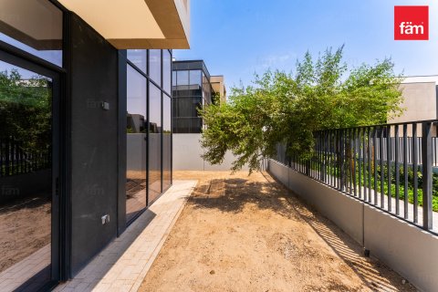 Villa à Dubai, 4 chambres, 254.4 m², № 141802 - photo 11