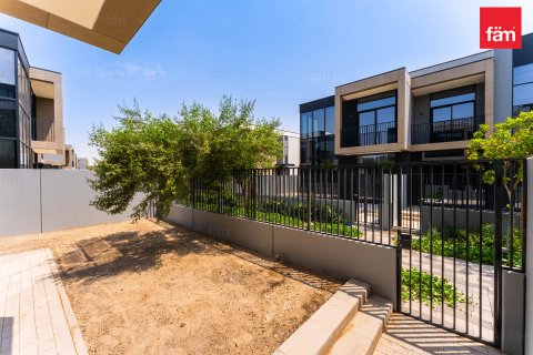 Villa à Dubai, 4 chambres, 254.4 m², № 141802 - photo 16