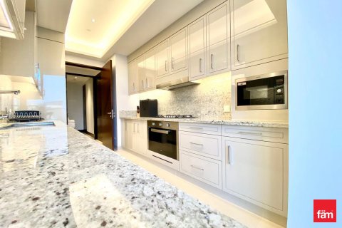 Apartment in Downtown Dubai (Downtown Burj Dubai), Dubai 3 bedrooms, 187.6 sq.m. № 109266 - photo 12