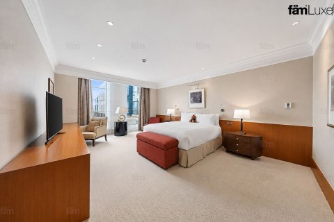 Apartment in DIFC, Dubai 2 bedrooms, 155 sq.m. № 109268 - photo 14