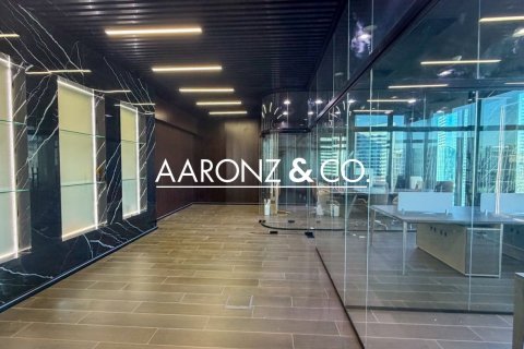 Office in Business Bay, Dubai 125 sq.m. № 89829 - photo 7
