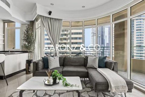 Apartment in Marina Crown, Dubai Marina, Dubai 2 bedrooms, 135 sq.m. № 89831