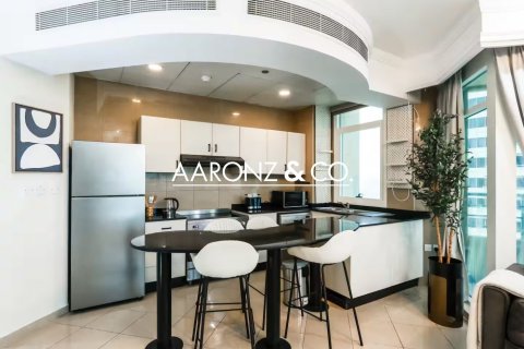 Apartment in Marina Crown, Dubai Marina, Dubai 2 bedrooms, 135 sq.m. № 89831 - photo 6