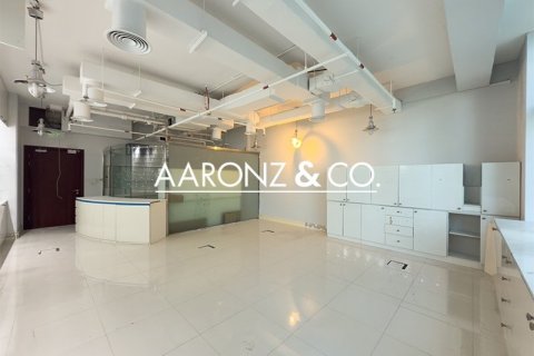 Bureau à Business Bay, Dubai, 59 m², № 89832