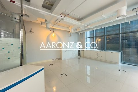 Bureau à Business Bay, Dubai, 59 m², № 89832 - photo 2