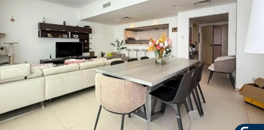 Apartment in Jumeirah Beach Residence, Dubai 3 bedrooms, 210 sq.m. № 74811