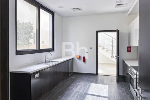 فيلا في داماك هيلز (أكويا باي داماك), دبي 5 غرف نوم , 511 م² رقم 22817 - صورة 8