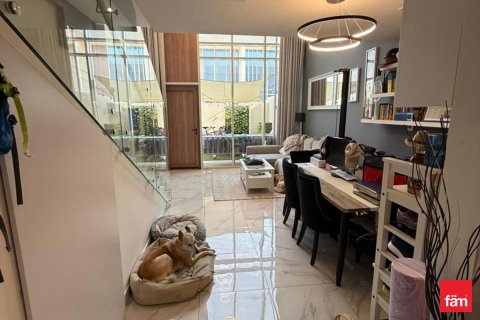 Adosado en Dubai, 1 dormitorio, 88.5 m², № 49054 - foto 8