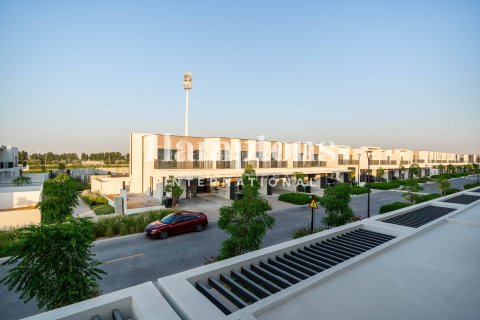 Villa in Dubai South (Dubai World Central), Dubai 3 bedrooms, 147.25125500 sq.m. № 123341 - photo 9