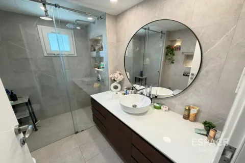 Villa in Meadows, Dubai 5 bedrooms, 353 sq.m. № 122812 - photo 16