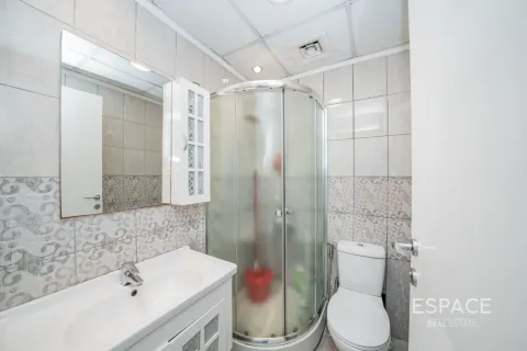 Villa in The Springs, Dubai 3 bedrooms, 209 sq.m. № 122816 - photo 19