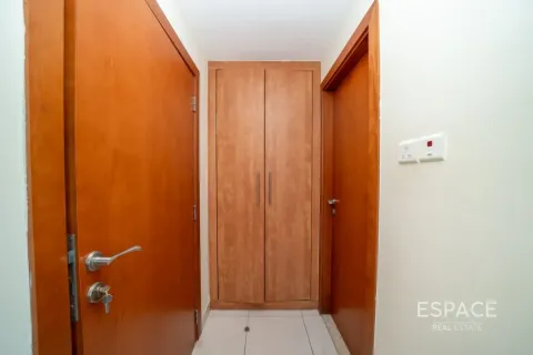 Apartment in Dubai Marina, Dubai 2 bedrooms, 89 sq.m. № 122815 - photo 12