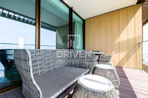 Apartment in Jumeirah Bay Island, Jumeirah, Dubai 2 bedrooms, 179 sq.m. № 65049 - photo 10