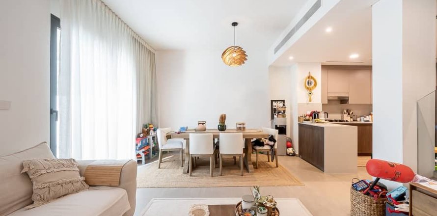 Villa in Tilal Al Ghaf, Dubai 3 bedrooms, 140 sq.m. № 56377