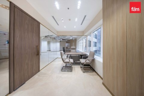 Office in Business Bay, Dubai 248.9 sq.m. № 124532 - photo 4