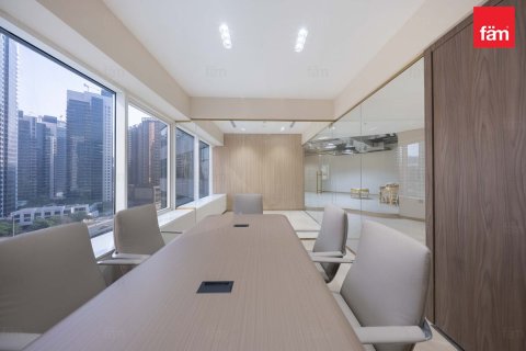 Office in Business Bay, Dubai 248.9 sq.m. № 124532 - photo 11