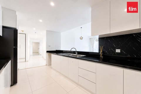 Apartment in Dubai Marina, Dubai 3 bedrooms, 175.7 sq.m. № 124533 - photo 5