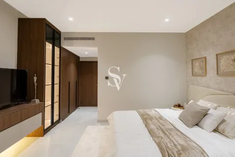 Купить квартиру в Dubai Land, Дубай: 1 спальня, 136м², № 109068 - фото 9