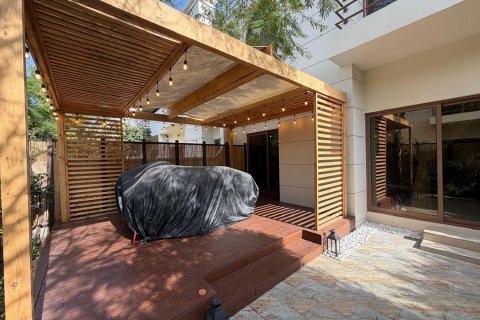 Townhouse in Al Garhoud, Dubai 4 bedrooms, 234.12 sq.m. № 142276 - photo 4