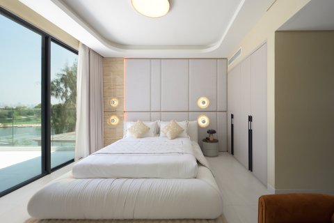Villa in Jumeirah Islands, Dubai 5 bedrooms, 603.87 sq.m. № 142269 - photo 22