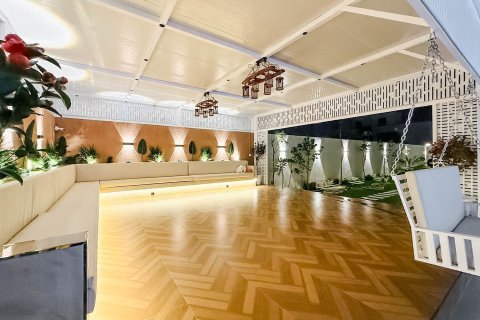 Villa in Dubai 7 bedrooms, 1030.11 sq.m. № 142277 - photo 8