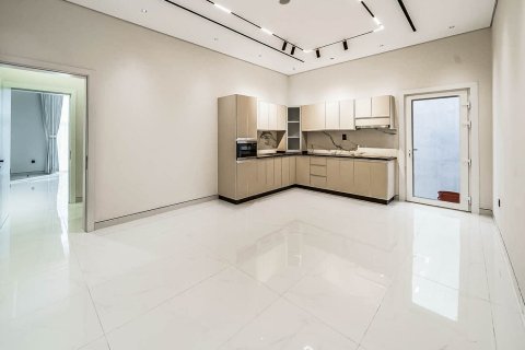 Villa in Dubai 7 bedrooms, 1030.11 sq.m. № 142277 - photo 17