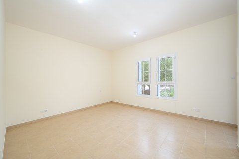 Villa in Dubai 3 bedrooms, 272.02 sq.m. № 142278 - photo 12
