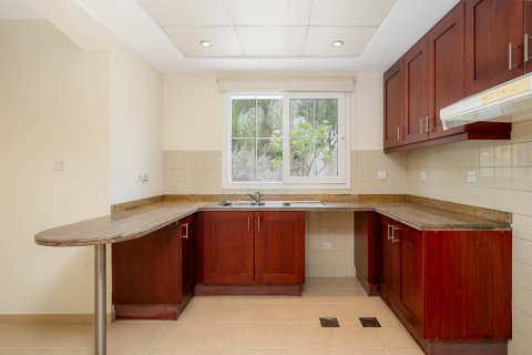 Villa in Dubai 3 bedrooms, 272.02 sq.m. № 142278 - photo 5
