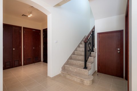 Villa in Dubai 3 bedrooms, 272.02 sq.m. № 142278 - photo 6
