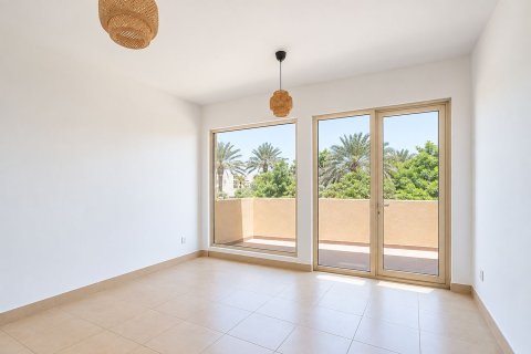 Villa in Arabian Ranches, Dubai 3 bedrooms, 329.81 sq.m. № 142267 - photo 15