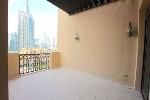 Penthouse in Downtown Dubai (Downtown Burj Dubai), Dubai 4 bedrooms, 297 sq.m. № 37281 - photo 6