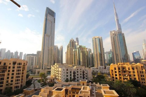 Penthouse in Downtown Dubai (Downtown Burj Dubai), Dubai 4 bedrooms, 297 sq.m. № 37281 - photo 1