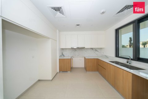Townhouse in Jebel Ali, Dubai 3 bedrooms, 240.6 sq.m. № 124999 - photo 17
