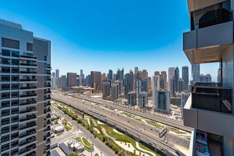 Apartment in Jumeirah Islands, Dubai 3 bedrooms, 200 sq.m. № 139684 - photo 18