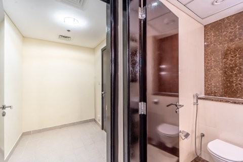 Apartment in Jumeirah Islands, Dubai 3 bedrooms, 200 sq.m. № 139684 - photo 14
